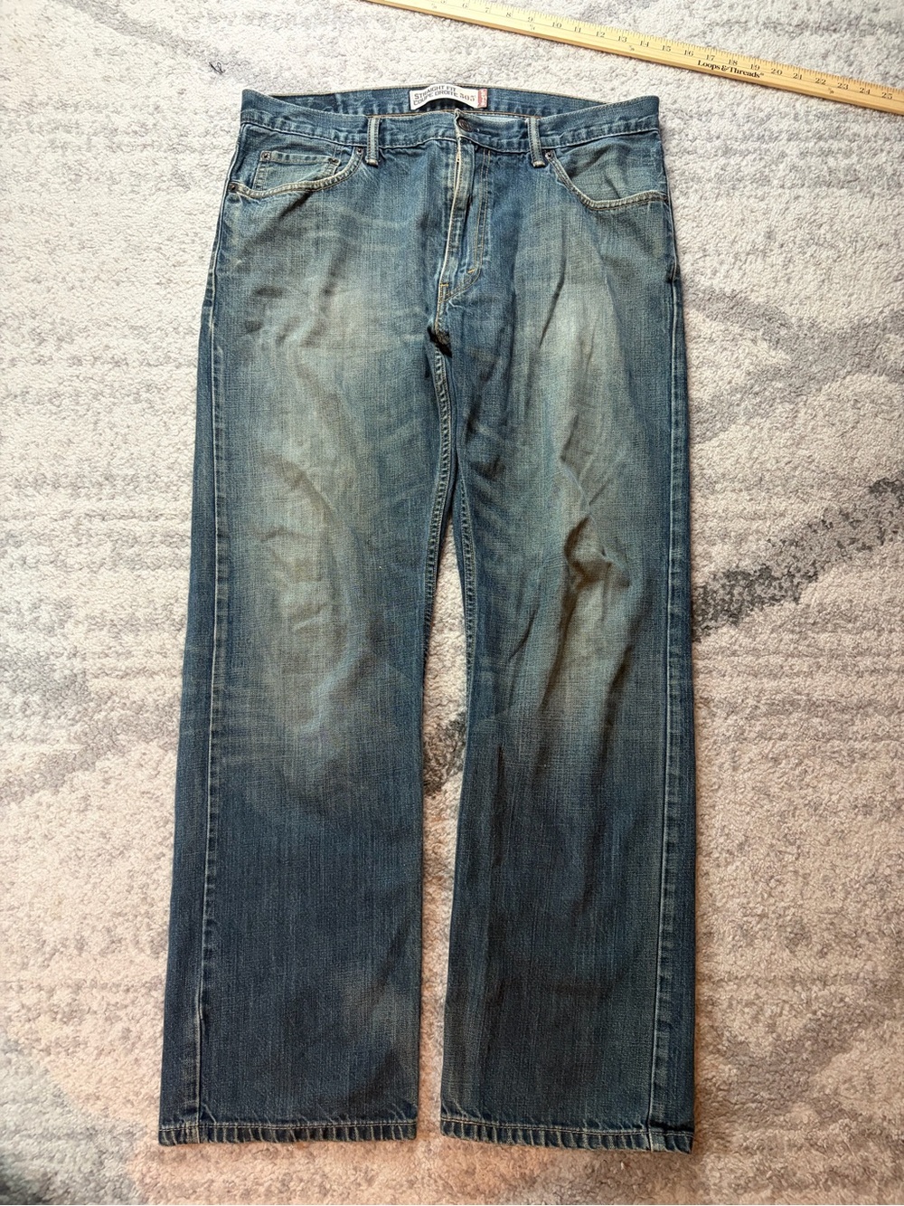Levi’s 505 Straight Fit W36 L32 Medium Wash Distressed Y2K Jeans